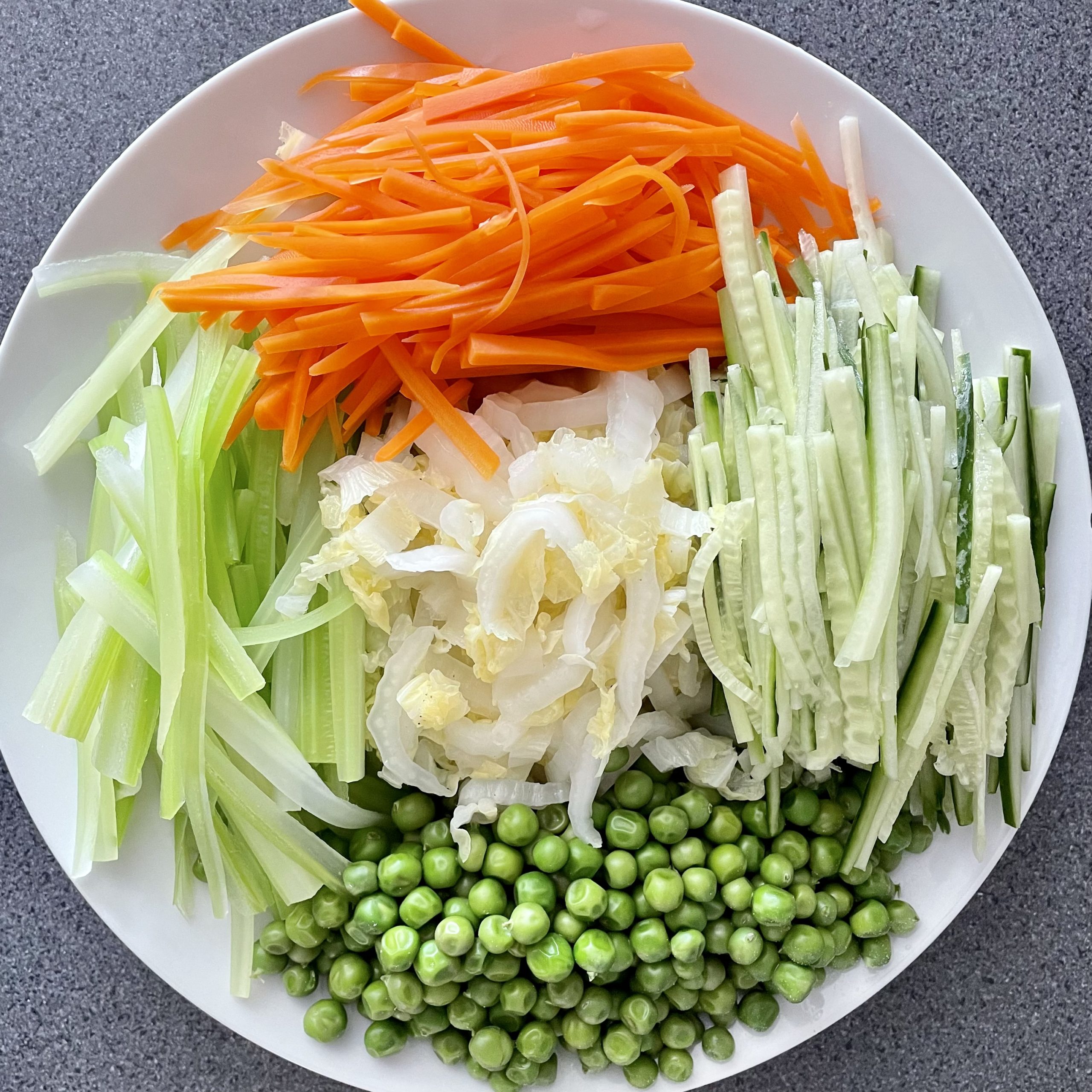 zhajiang sauce vegetable garnish